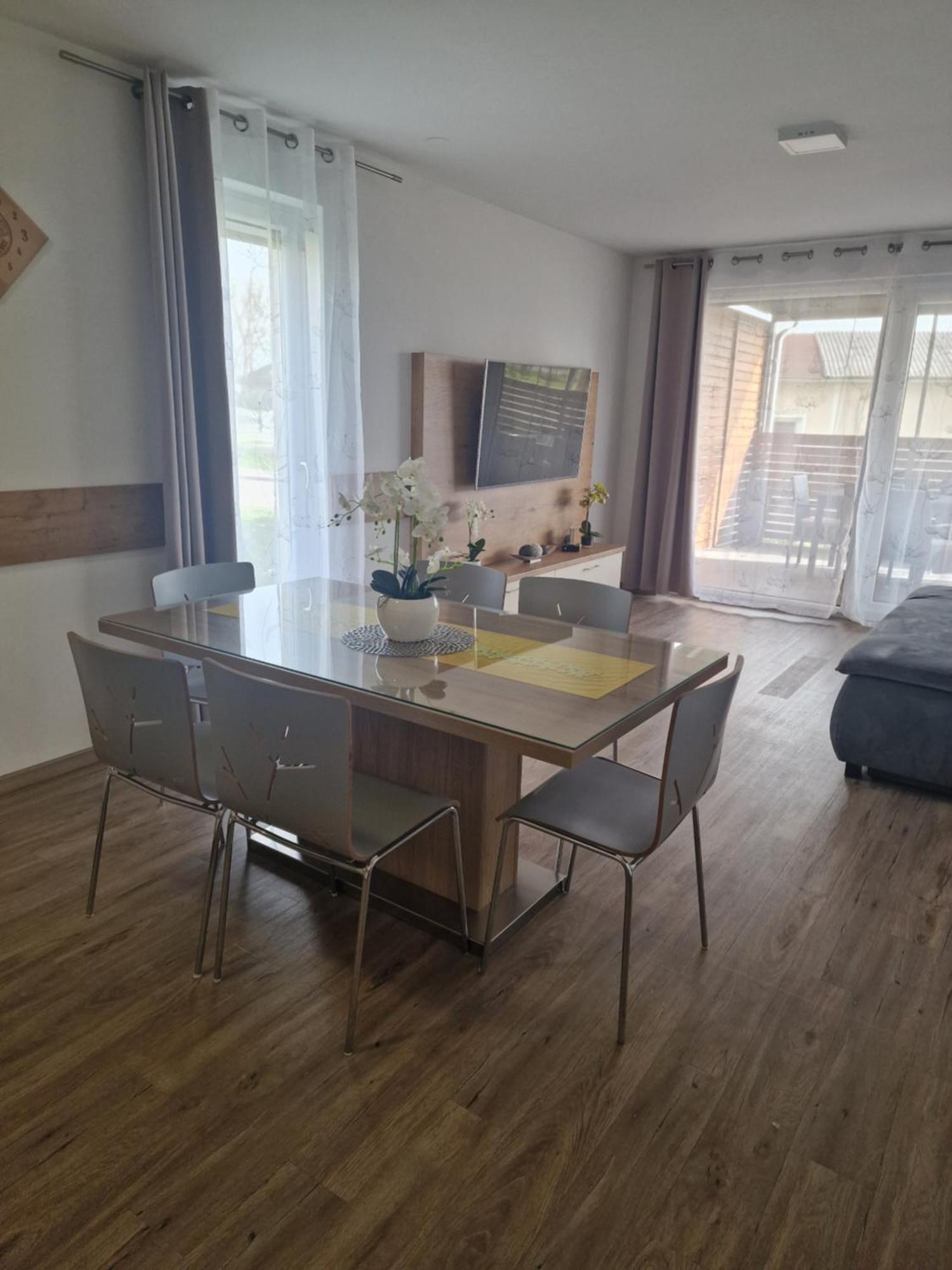 Family Apartment Moravske-Toplice Eksteriør bilde